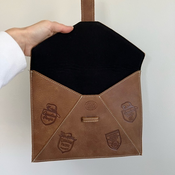 CP Logo Embossed Envelope - Picture 5 of 5